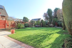 Photo 11- click for photo gallery